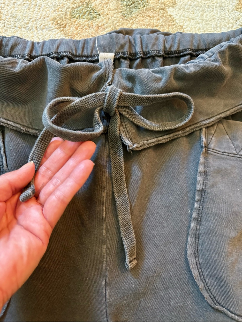 Daily Practice by Anthropologie Fold-over Waistband Pants gray XS - Picture 7 of 11